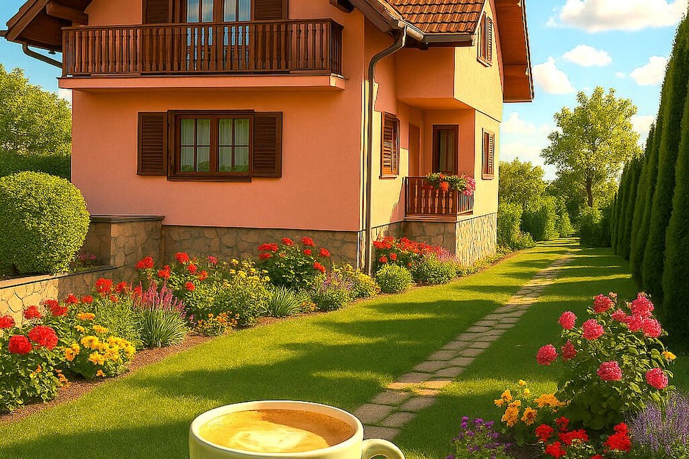Balatongyorok House | Charming building in beautiful Balatongyörök with WiFi, AC