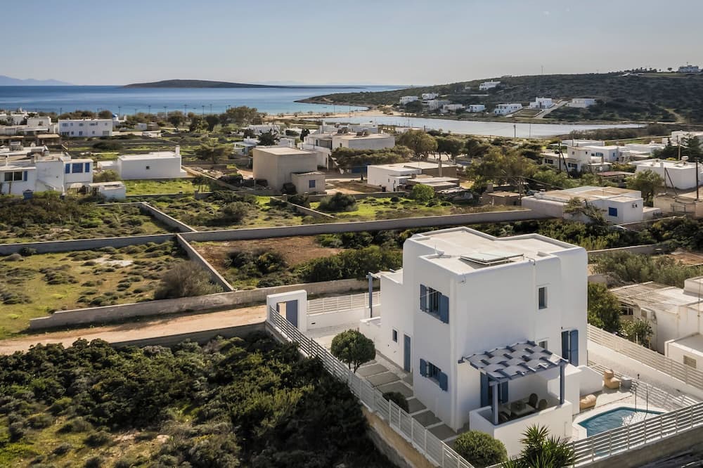 Aliki House | 3-bedroom house in marvelous Paros with AC, WiFi