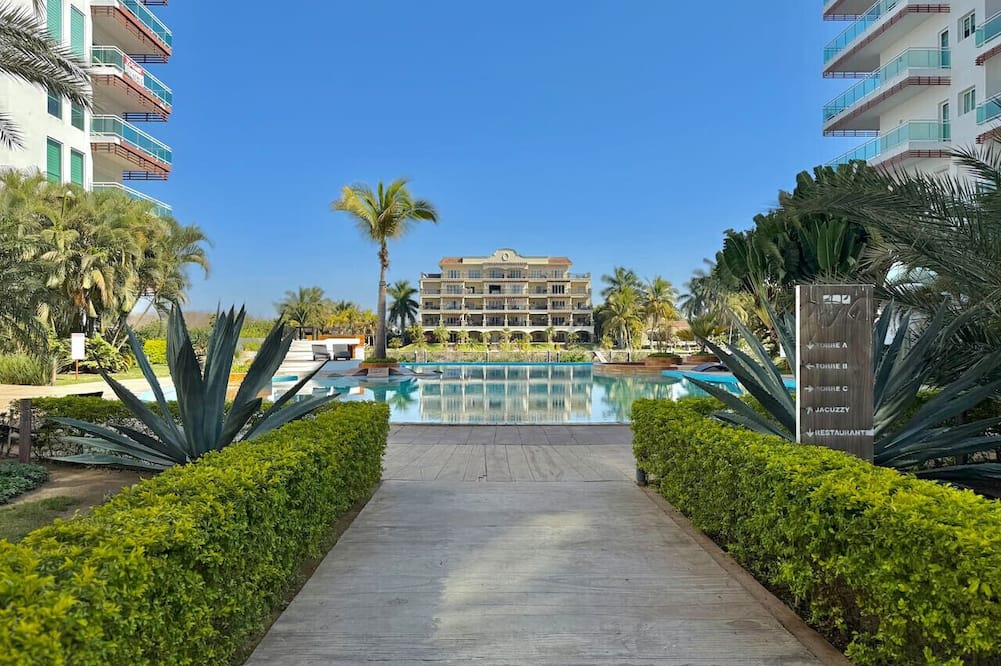 Marina Mazatlan Apartment | Family Lodging at the Marina Mazatlan By PH