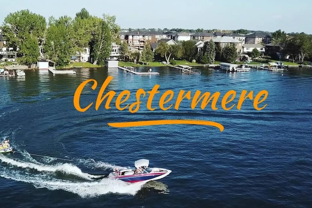 Chestermere House | Lake Chestermere /Exsecutive Home, 5BR, Sleep 9 /Golf Course /Near Calgary