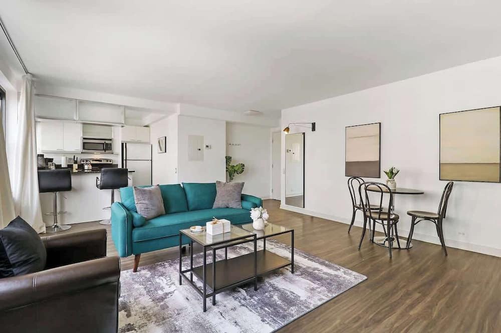 Indian Village Apartment | Spacious & Modern 2BR Apartment