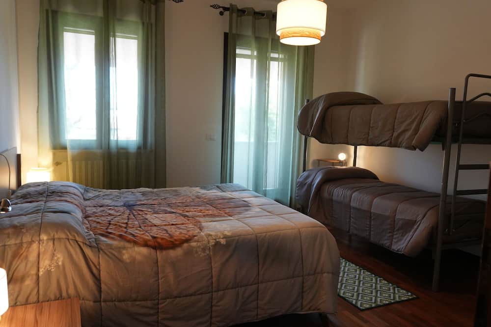 Noventa di Piave Apartment | Chic 1-bedroom apartment with AC, WiFi in fabulous Noventa di Piave