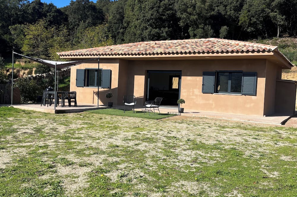 Foce House | Single-storey house "À Casetta