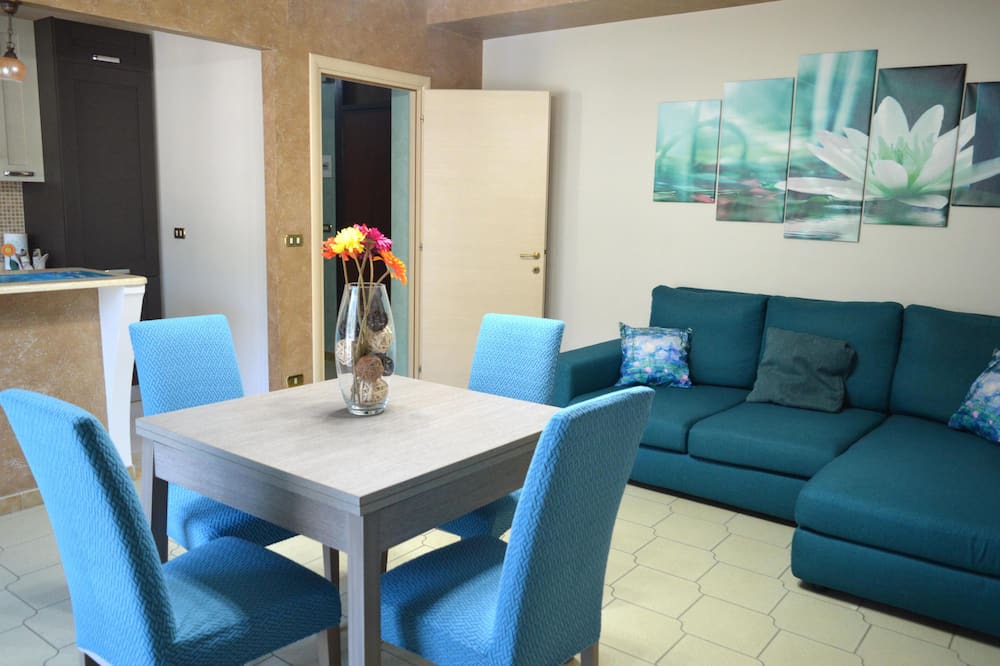 Rometta Marea Apartment | Apartment Glam House Monet Rometta Marea
