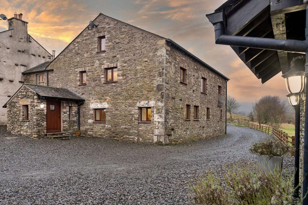 Bretherdale Cottage | Cottage in Lake District with Sauna & Views