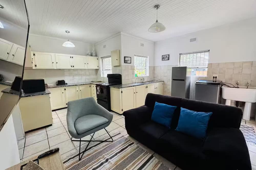 Nelspruit Apartment | Nartjie - Apartment #3