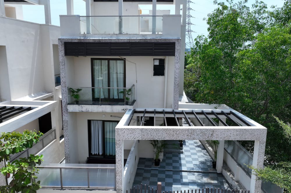 Vadanemelli Villa | Estro Aster Villa