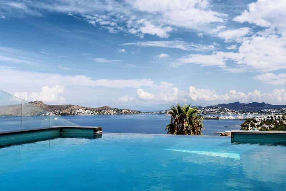 Yalikavak Villa | SEA VIEW PRIVATE LUXURY VILLA IN THE HEART OF THE SUPER YACHT MARINA