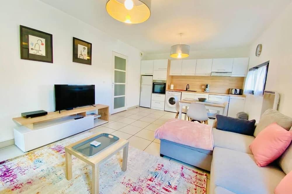 La Gare Apartment | 2-BEDROOM CITY CENTER APARTMENT FULLY EQUIPPED BALCONY ELEVATOR PRIVATE PARKING