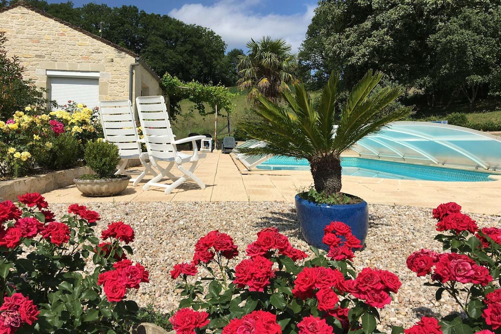Le Vigan House | Sèrra House & Dovecote: Charm, Private Pool, Privacy, 4-7 guests