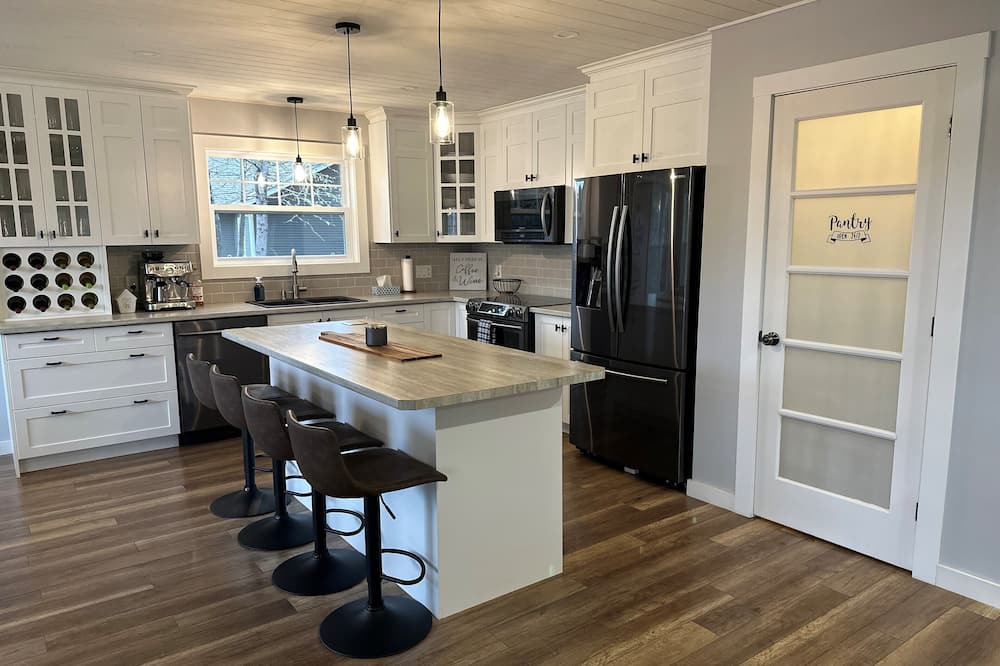 Rexton House | Charming 1-bedroom house in Upper Rexton with AC