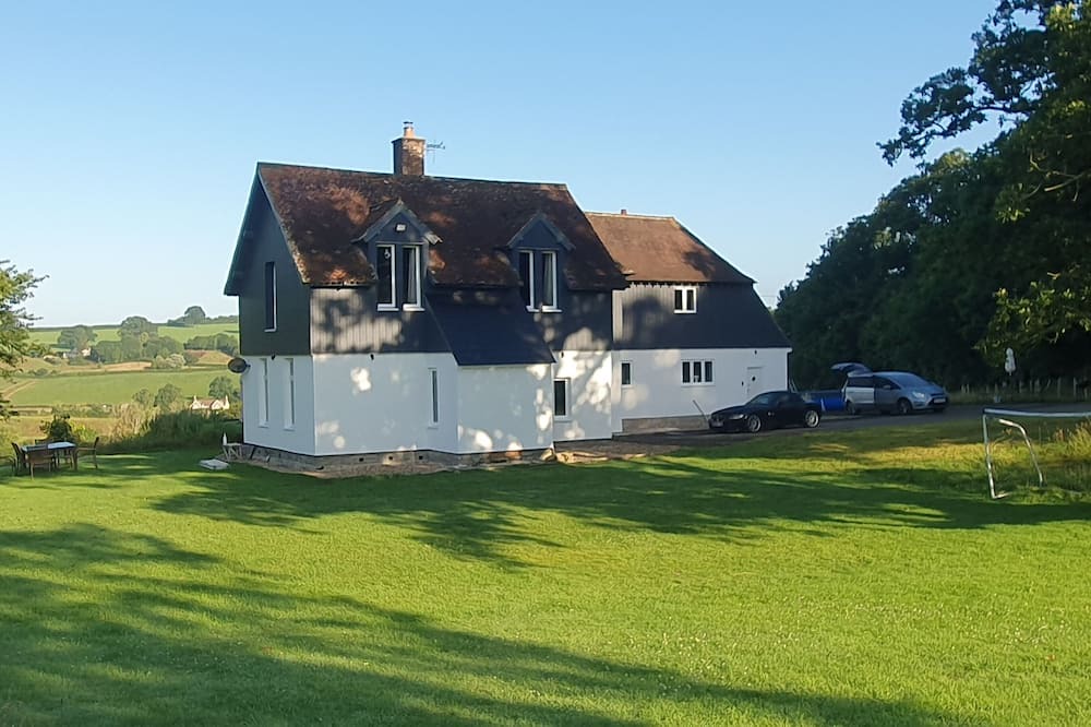Sherborne House | ~Stunning secluded detached house in 2 acres within 5 min drive of Sherborne