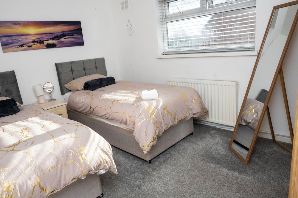 Northampton House | Contractor and holiday makers accommodation