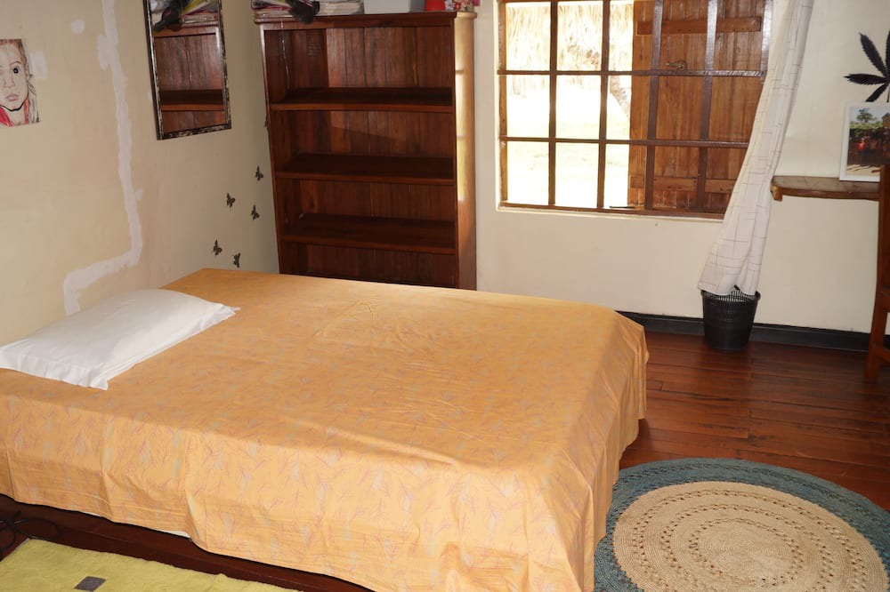Menabe Bed & Breakfast | To rent superb T1, in a quiet environment, close to the sea