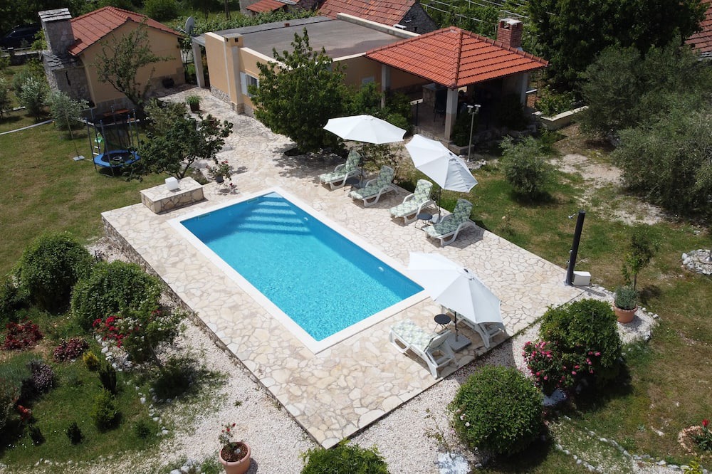 Unesic House | Kuća za odmor Neva