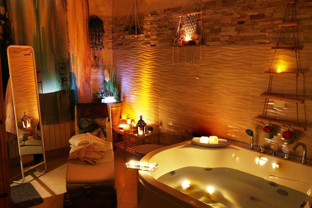 Cannaregio Apartment | SUITE HAVEN IN VENICE WITH PRIVATE SPA