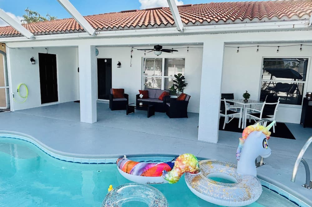 Trafalgar House | HOGAR DULCE HOGAR (heated swimming pool)