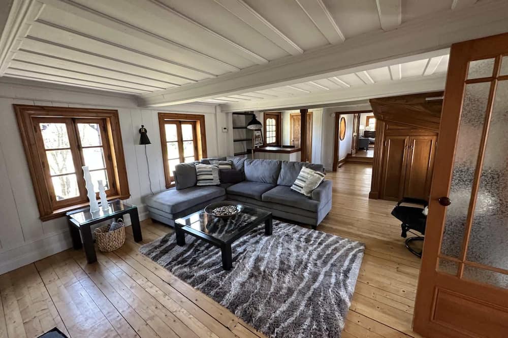 Cacouna Ski Chalet | Chalet Le Patrimoine, Cacouna