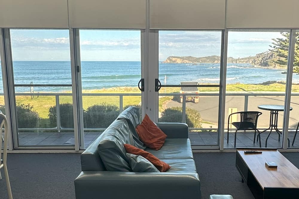 Malua Bay Apartment | 1/16 Kuppa Avenue, Malua Bay