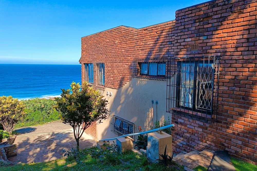 Hibberdene Apartment | Amazing 2-bedroom apartment in Hibberdene