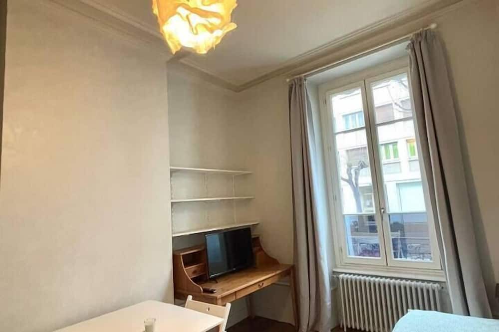 Sablon - Trudaine Apartment | Studio cocoon near the station