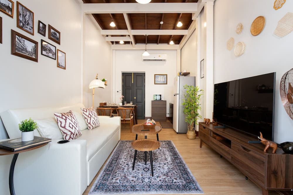 Chakkrawat House | 3BR 1SFB Home In Chinatown 5 Min MRT - Nivas Wanit