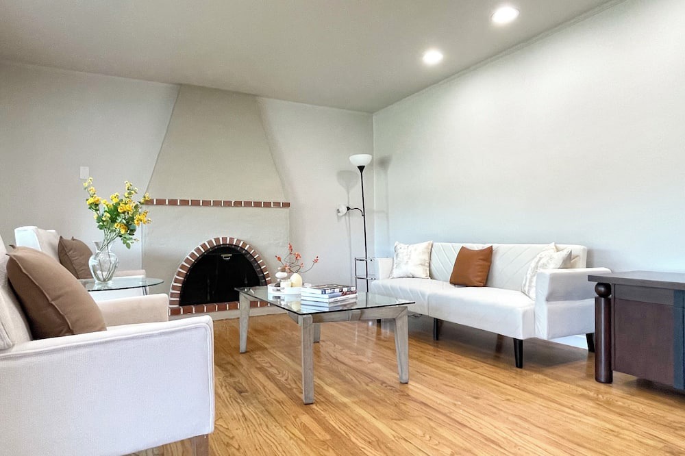 Millbrae House | 3 Bed 2 Bath Sleeps 7 - SFO