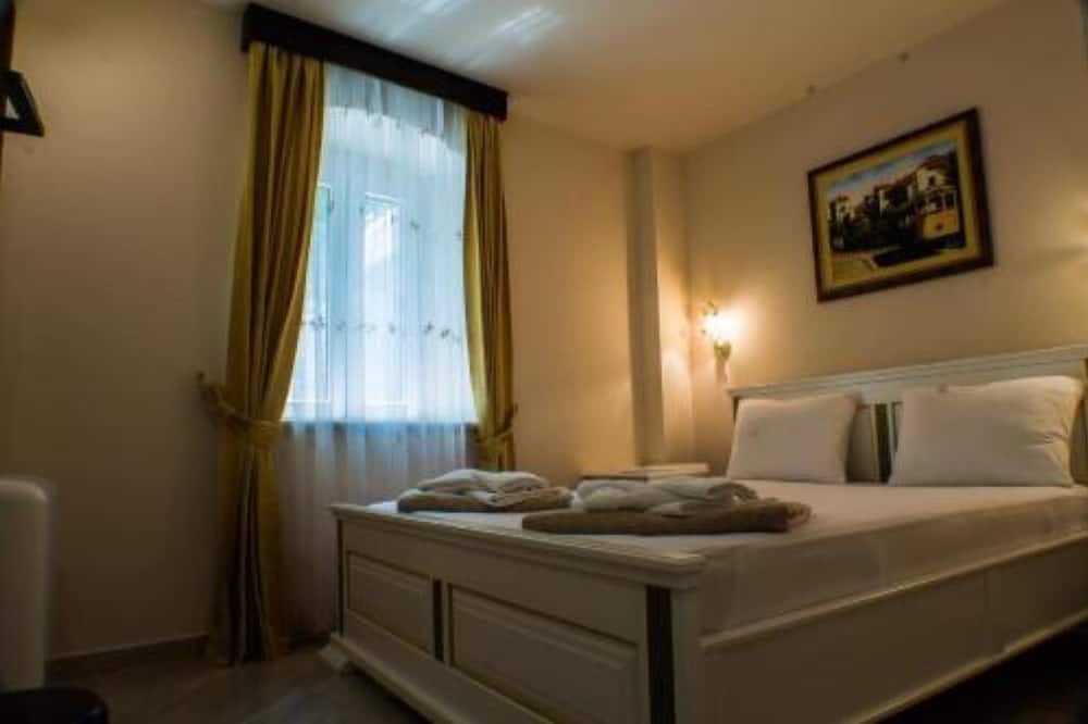Prcanj Villa | Casa del Sol Rozalija Luxury Rooms
