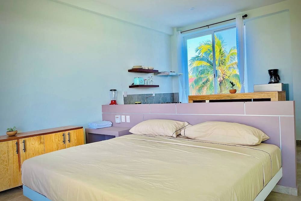 Bacocho Apartment | 305 Dept. With Beautiful Ocean View And Balcony