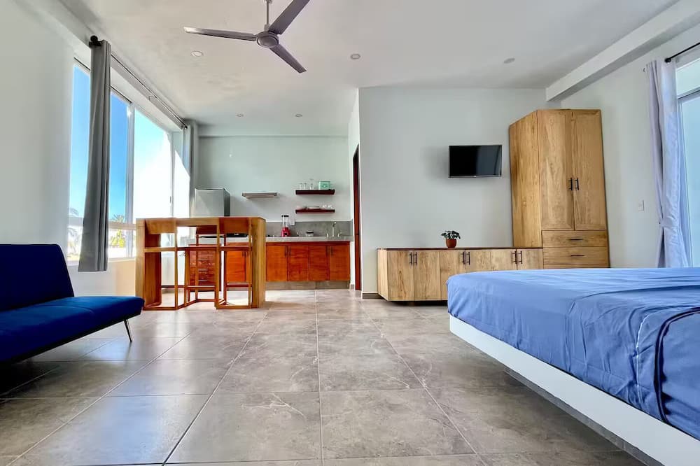 Bacocho Apartment | 307 Air-conditioned apartment with ocean view