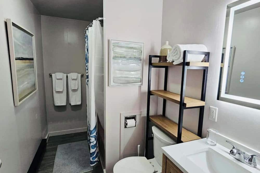 Wellsville Apartment | Modern 1-Bedroom Apartment with walkout deck