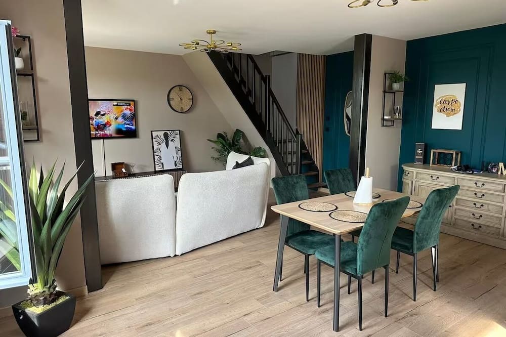 Verlinghem House | Cosy house near Lille with garden and private terrace