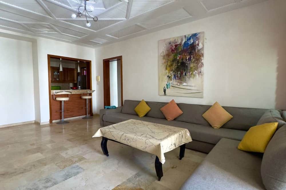 Taddart Apartment | Luxurious apartment with sea views T24317GF