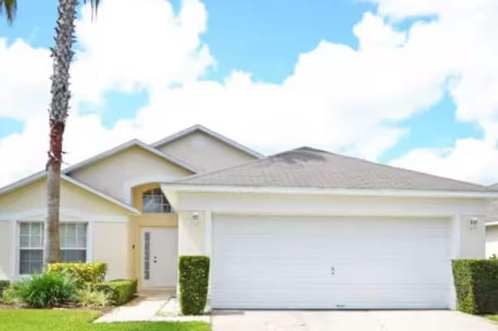 Westridge House | Blue Sky Villa, a home away from home.