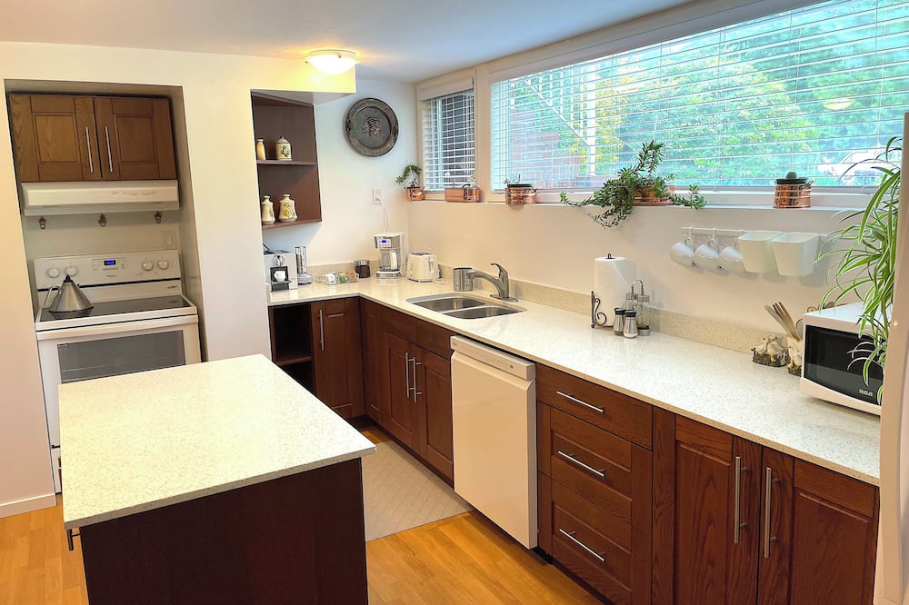 Horseshoe Bay House | Horseshoe Bay Village Suite-Vacation or Short Term Rental