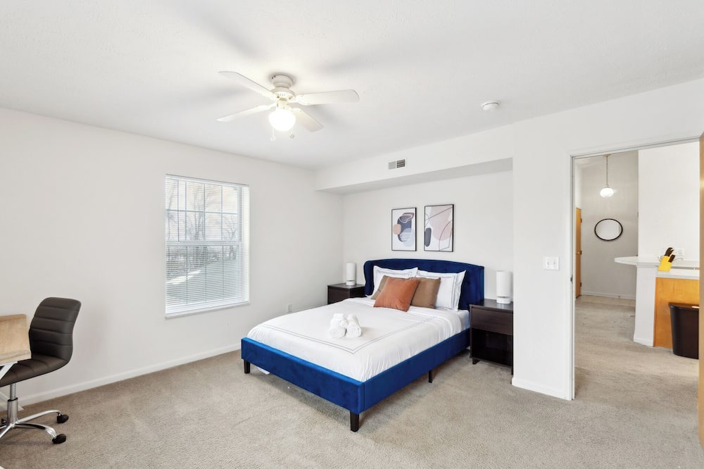 Wadsworth Apartment | Stratford Crossings 310 I 1 Bedroom 1 Bathroom