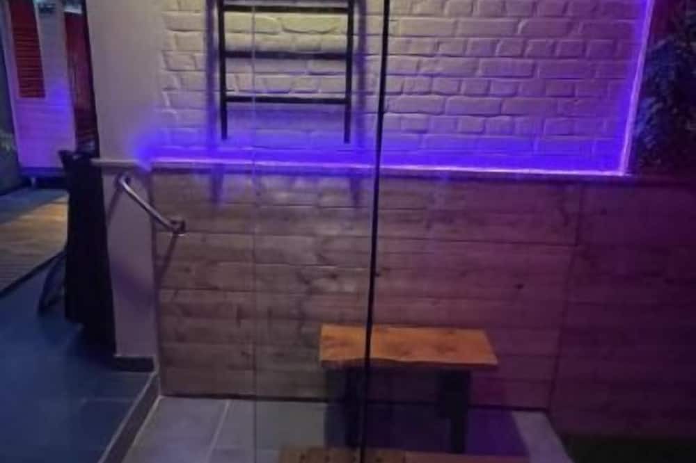 Sotteville-les-Rouen House | Private suite Spa