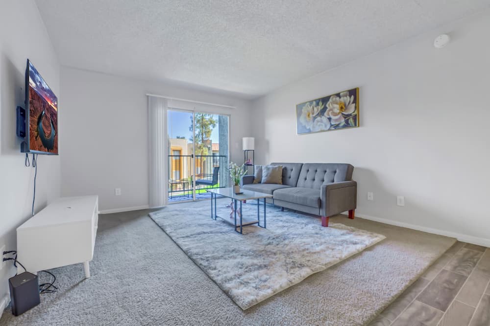 Mesa Apartment | Sanctuary - Near Hospitals/Airport - Work Spot