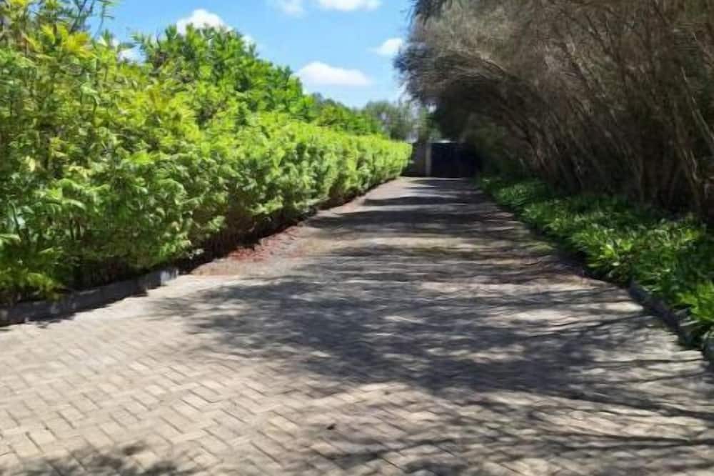 Kiserian House | Escape to Tranquility !