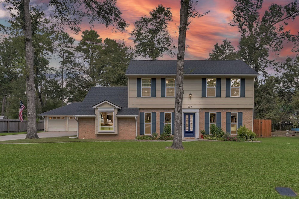 Spring House | 4-bedroom Spring Retreat - Minutes from The Woodlands