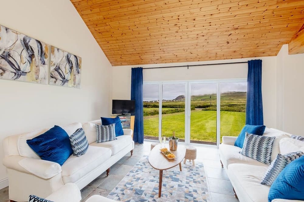 Ballyferriter House | Grianán - 4 bedroom head