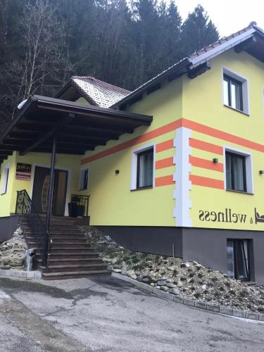 Prevalje House | Double Room with