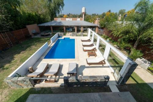 La Union Apartment | APART HOTEL Buenos Aires Ezeiza DEP 2 a 20 minutos de Aeropuerto Ministro Pistarini confort Hotelero CON PISCINA INTERIOR CLIMATIZADA Y CUBIERTA