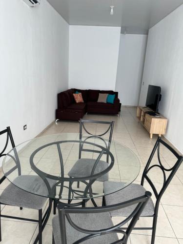 Sonsonate House | Ana’home