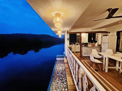 Patnem Villa | River King Villa