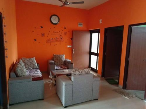 Uchiyarda Apartment | Smriti niwas