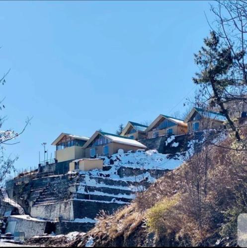 Fagu Hotel | Zazroo Cafe and Mud Cottages (Duplexes)