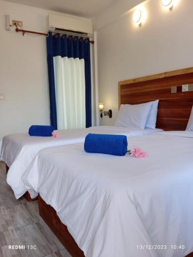 Kamadhoo House | Hanfiaru Beach Inn