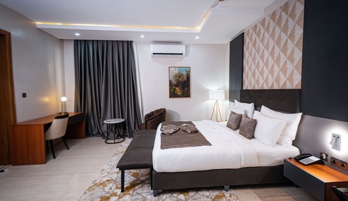 Presidential Studio Suite