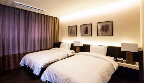 [Summer PKG(2Adt+1Kid)] Gold Grand Suite(Kitchen/ParkView/Bed)-Choose1 OcWorld/BF/InfinityPool/AntWo